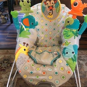 Baby girl things! All like new! Sizes varies from 3-6 to 6-9.